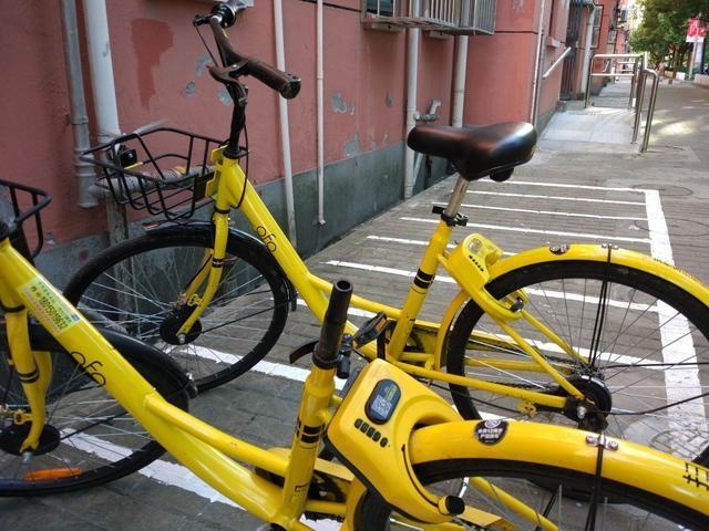 最近上海闵行区​共享单车​数量骤减，原来都被集中到这里了 ...