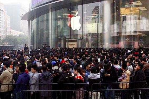 Phone销售史上最尴尬的一件事：iPhone8购买人数还没保安人数多 ...